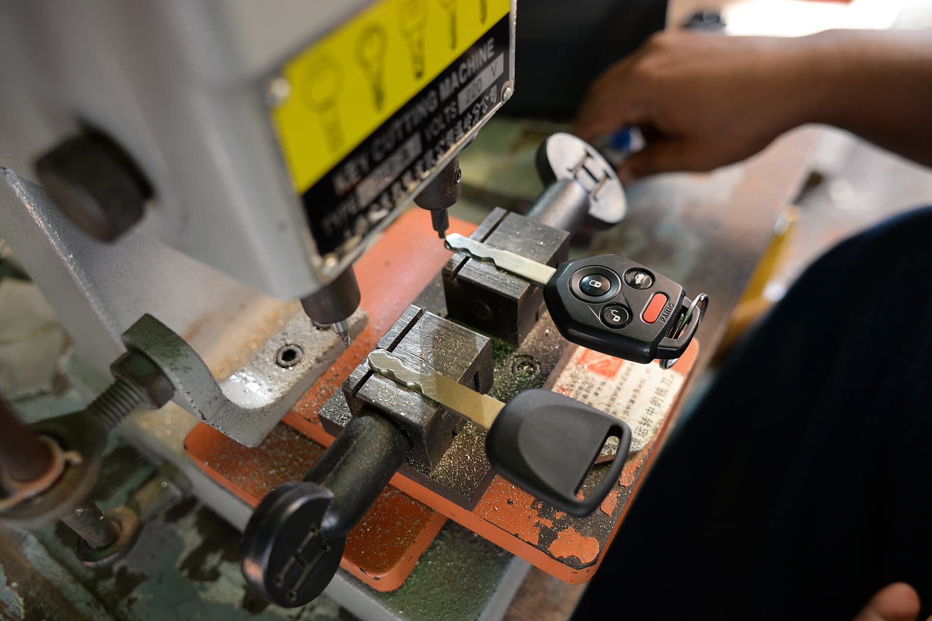 Key Cutting