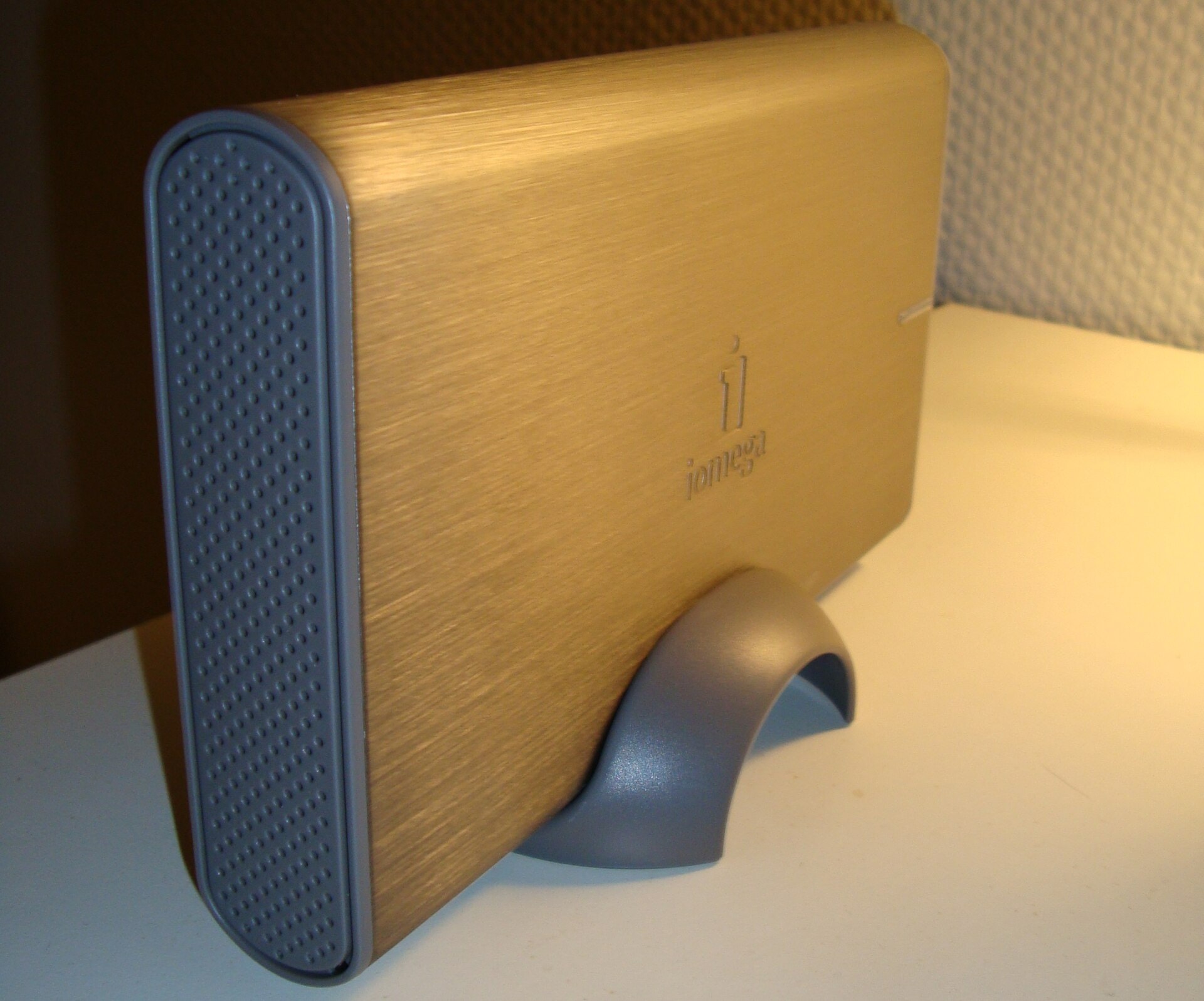 Hard Drive Casing USB 2.0 — G-Products